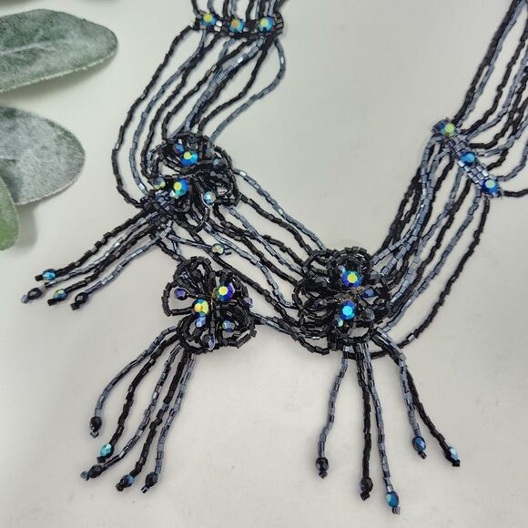 CHICO'S Black AB Seed & Faceted Iridescent Beads Choker Bib Necklace Vintage - Picture 4 of 10